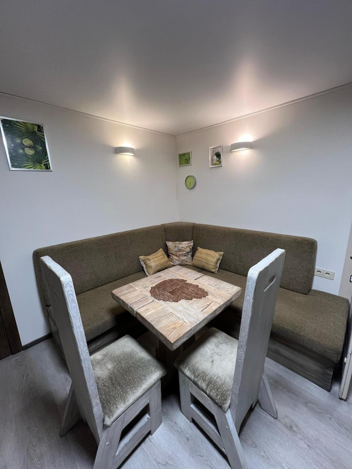 Kubu Ground Floor Rooms Κλαϊπέντα Εξωτερικό φωτογραφία