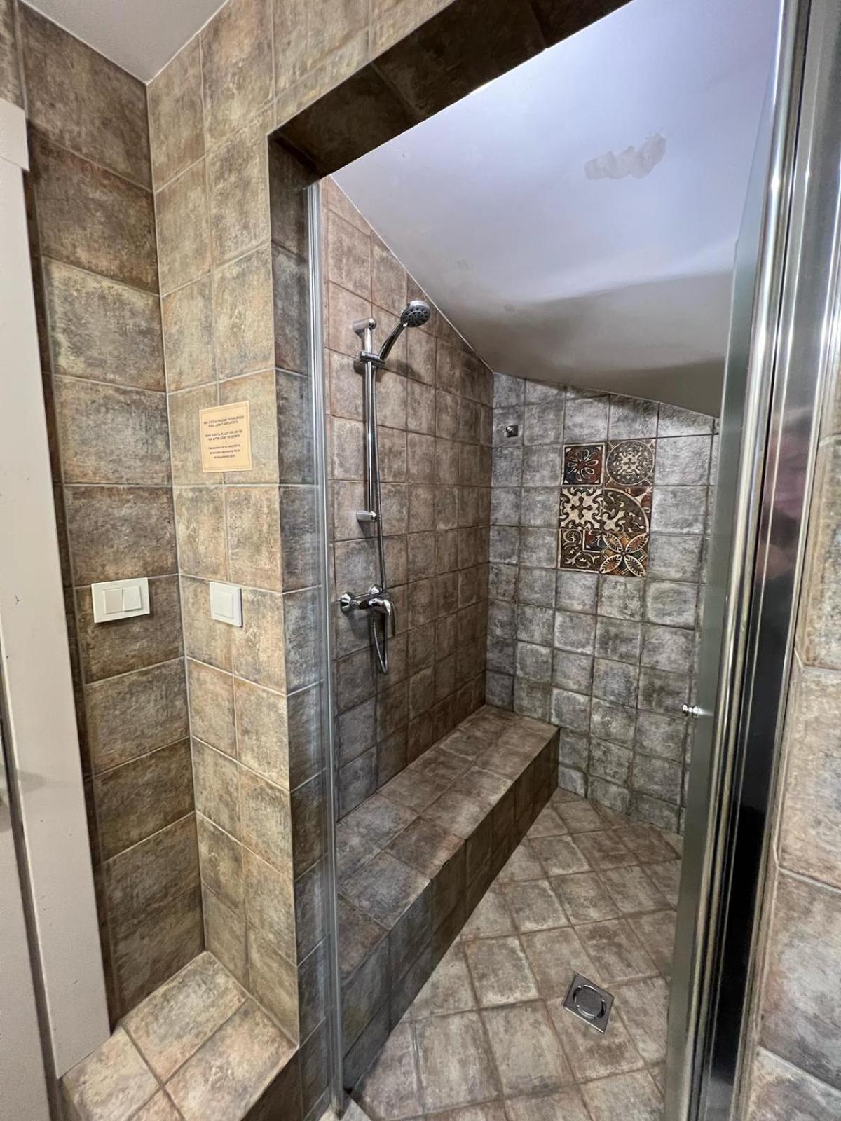Kubu Ground Floor Rooms Κλαϊπέντα Εξωτερικό φωτογραφία
